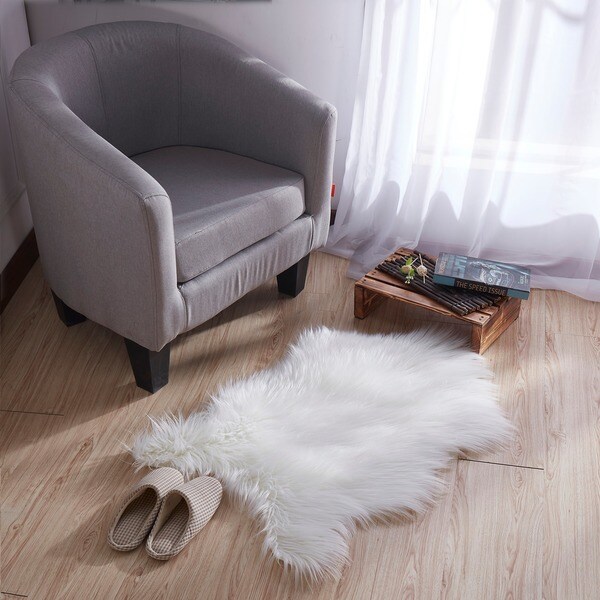 Ottomanson Soft High Pile Faux Sheepskin Chair Cover Seat Pad Shag Rug - 2' X 3'