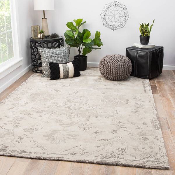 Eyre Handmade Medallion Taupe Gray Area Rug 8 X 10 7 Handmade Medallion Taupe Gray Area Rug