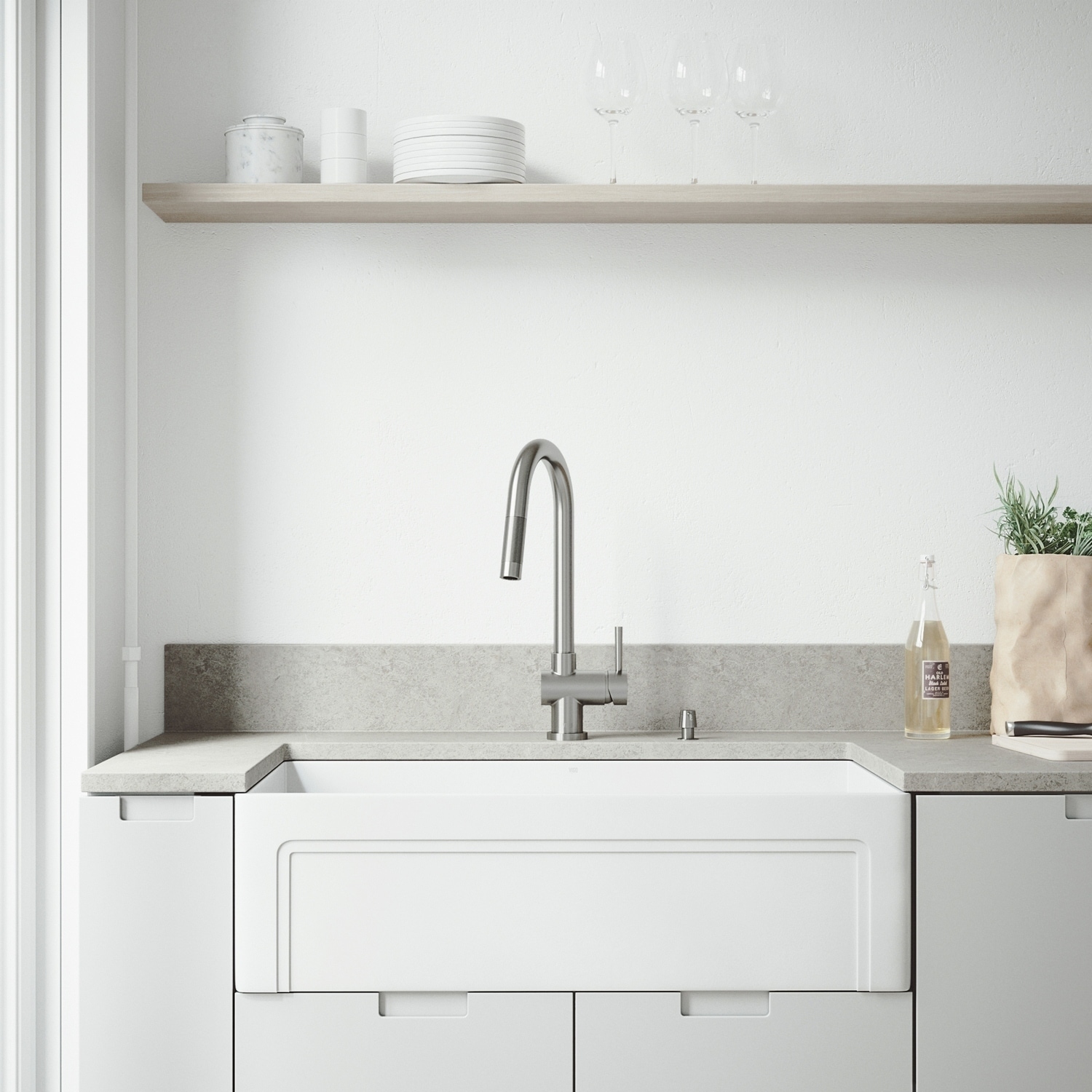 Shop Vigo White Farmhouse Kitchen Sink Set With Gramercy Matte