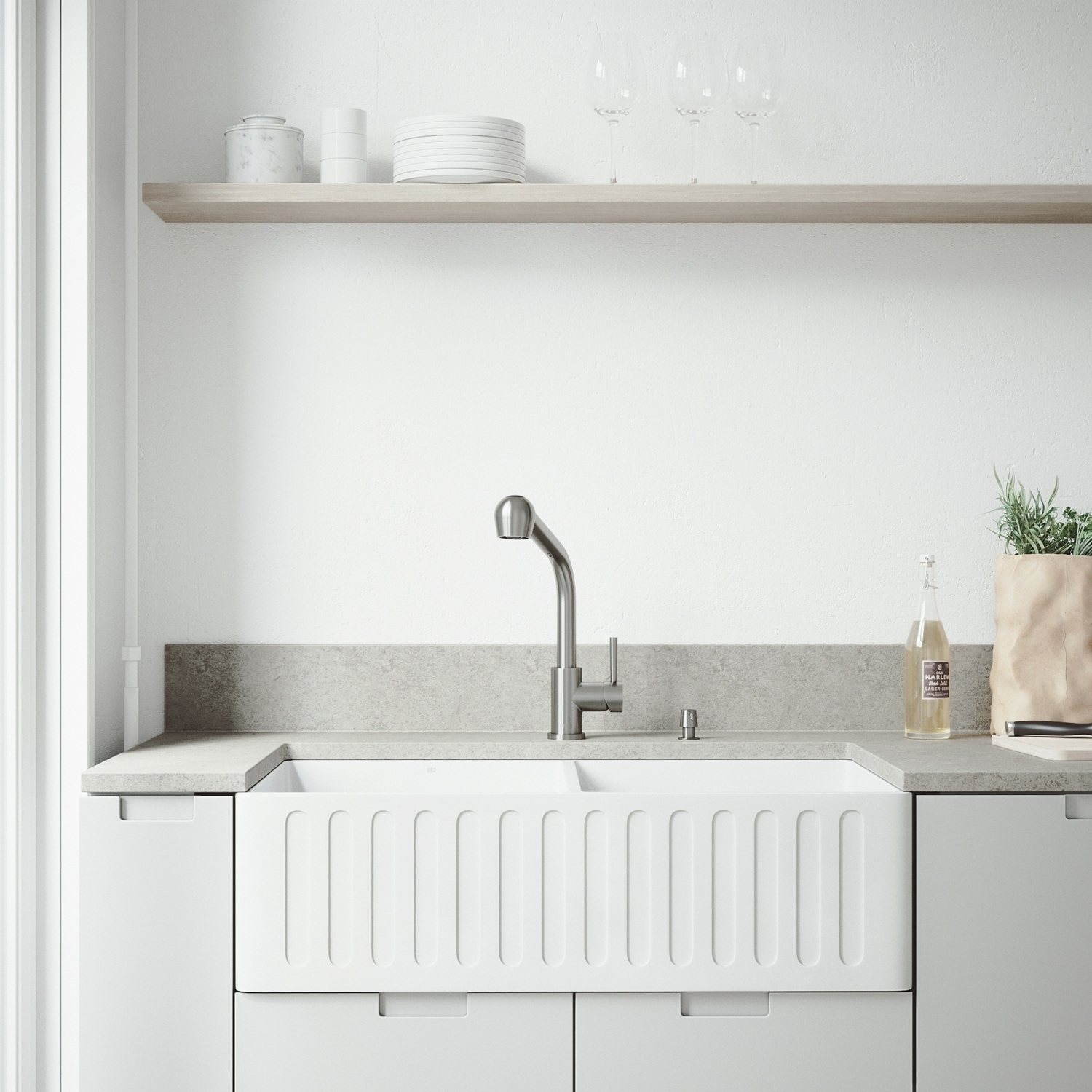 Vigo White Double Bowl Farmhouse Kitchen Sink Set With Avondale Faucet Vigo White Double Bowl Farmhouse Kitchen Sink Set With Avondale Faucet