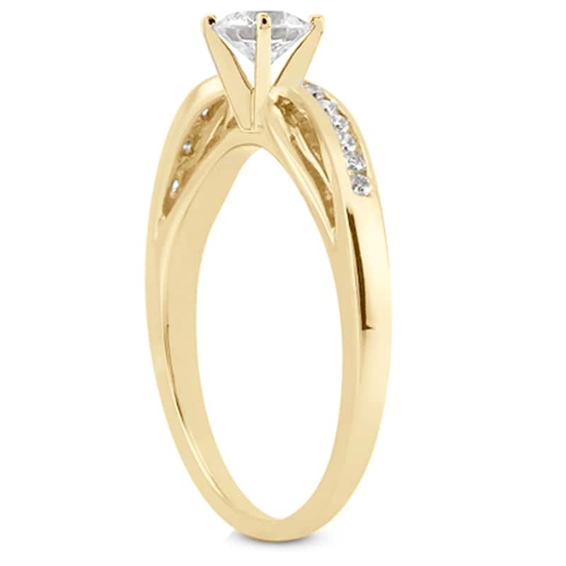 1/2 Carat TW Diamond Engagement Ring in 10k Yellow Gold