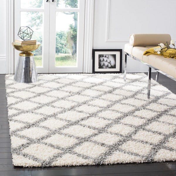 Shag Ivory/ Grey Trellis Rug - 8' x 10' - 8' x 10'