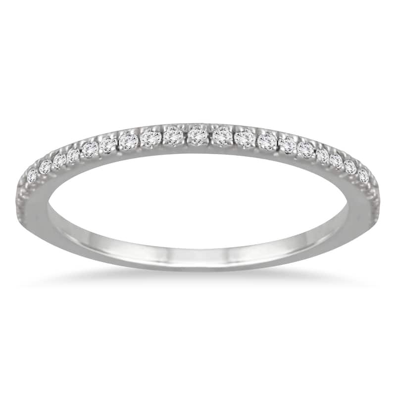 1/6 Carat TW Diamond Wedding Band in 14K White Gold