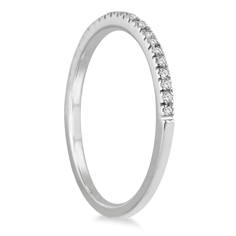1/6 Carat TW Diamond Wedding Band in 14K White Gold