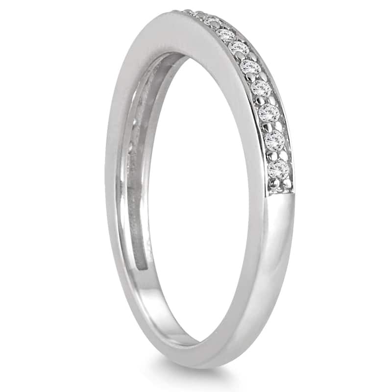 1/4 Carat TW Diamond Wedding Band in 14K White Gold