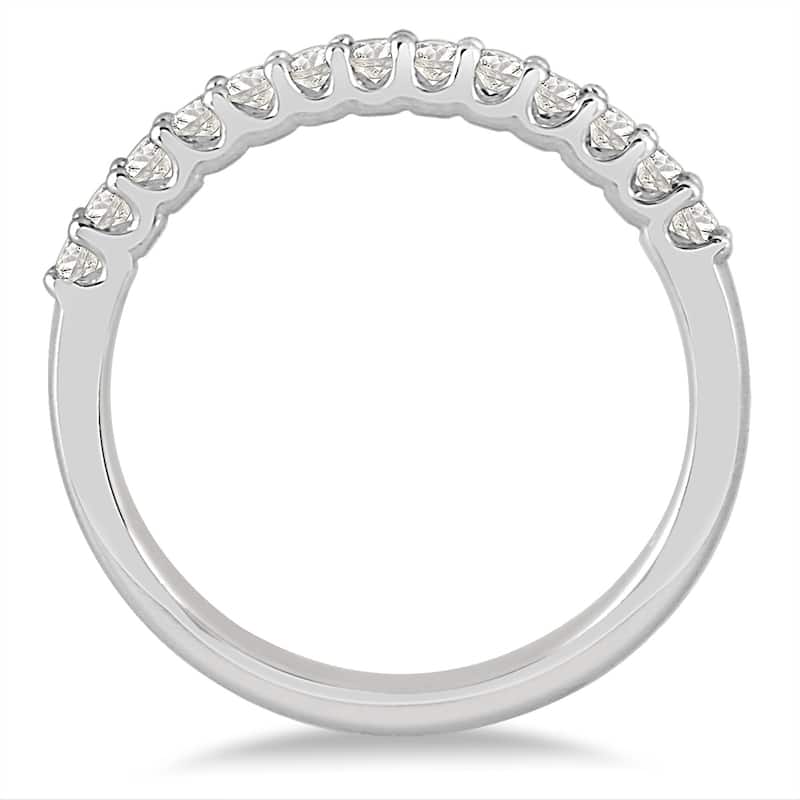 1/4 Carat TW Diamond Wedding Band in 14K White Gold