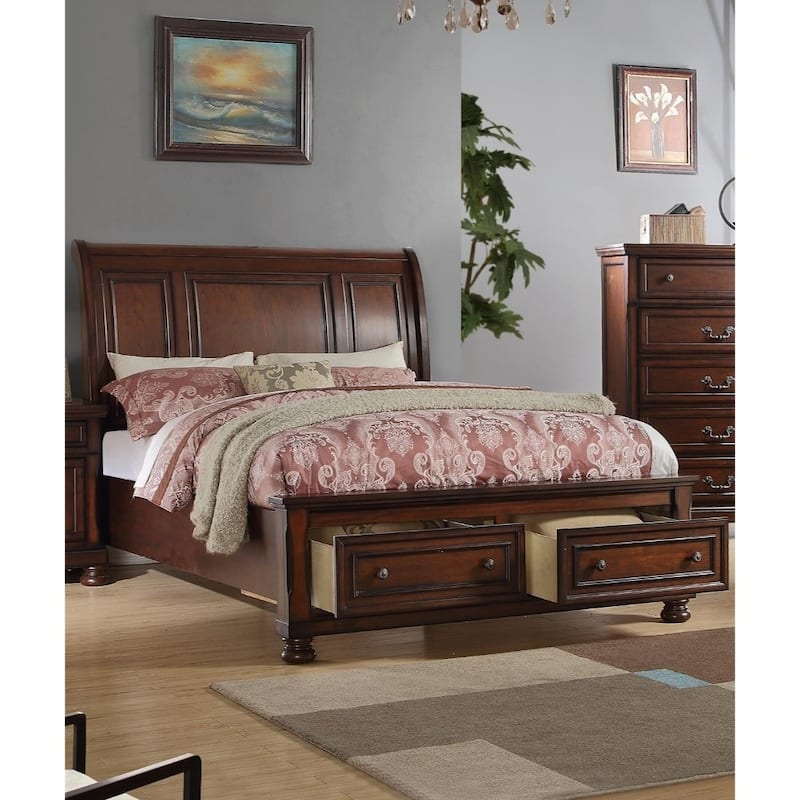 Splendid Wooden C.King Bed, Antique Cherry Finish