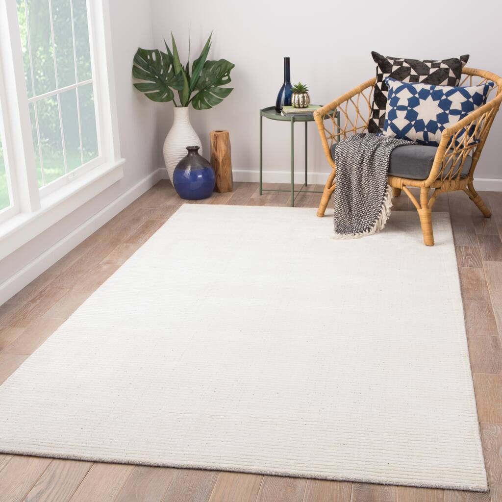 Phase Handmade Solid White/ Light Gray Area Rug (10' X 14') - 10' x 14'