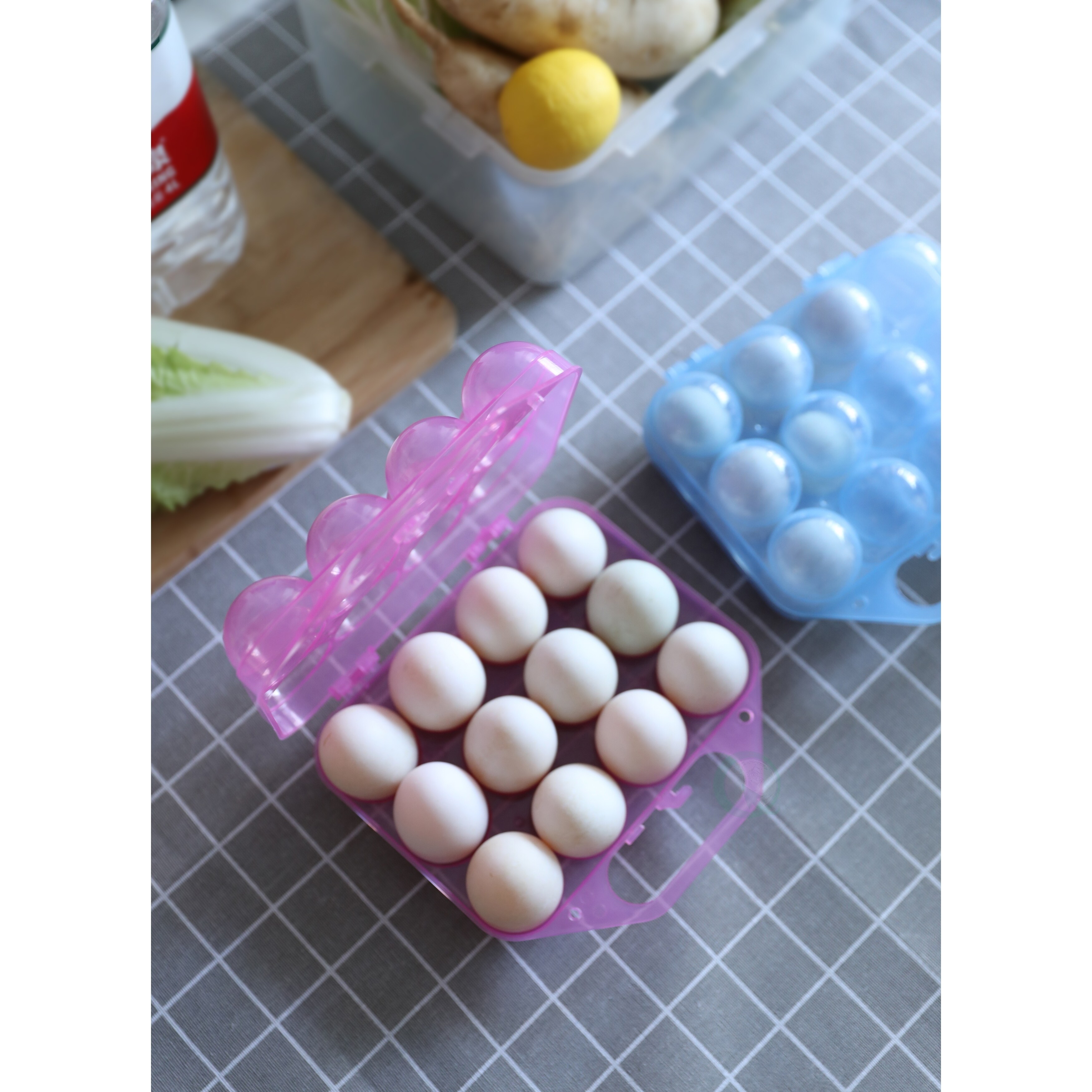 Clear Plastic Egg Carton 12 Egg Holder Carrying Case with Handle Blue