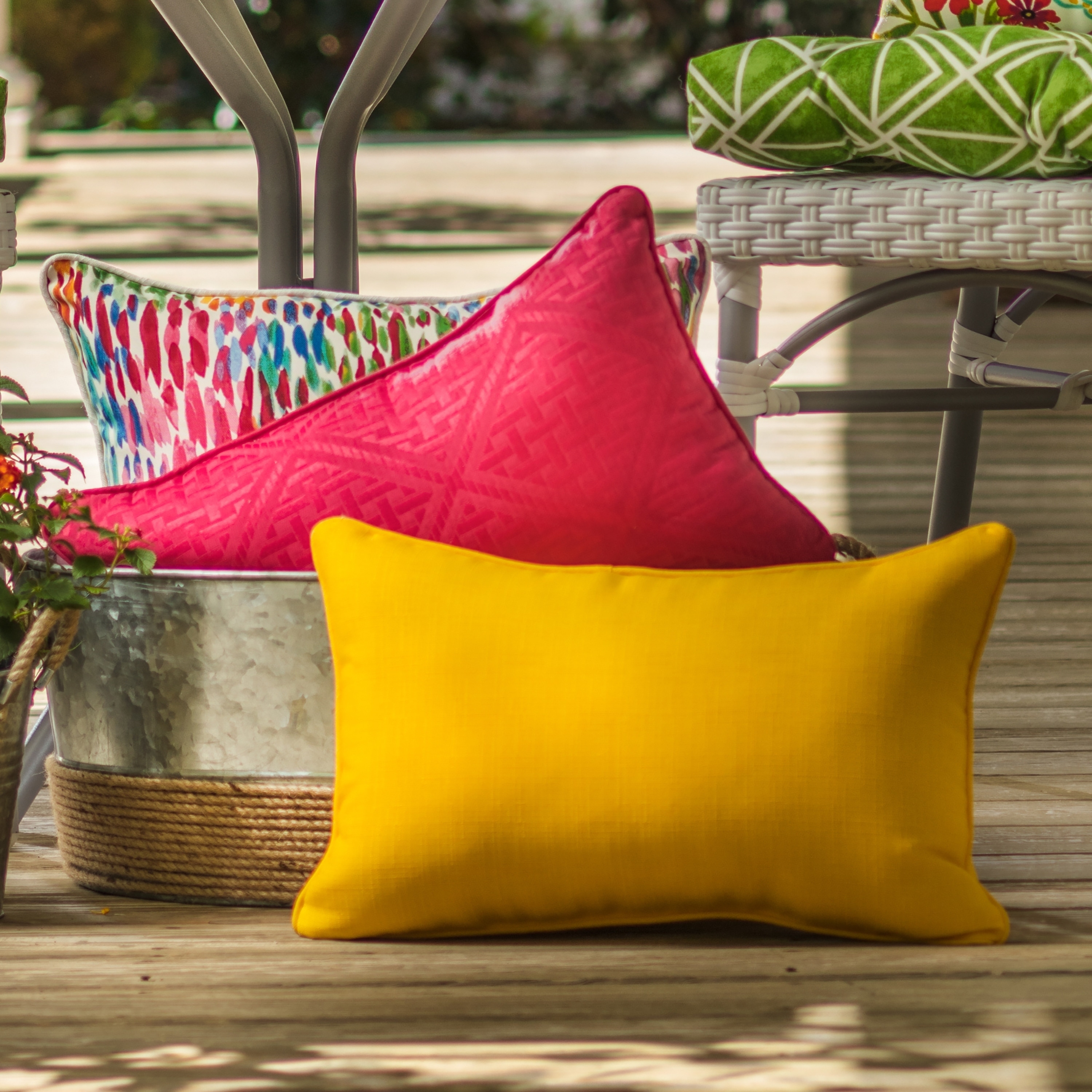 Pillow Perfect - Decorative Indoor & Outdoor Cushions and Pillows