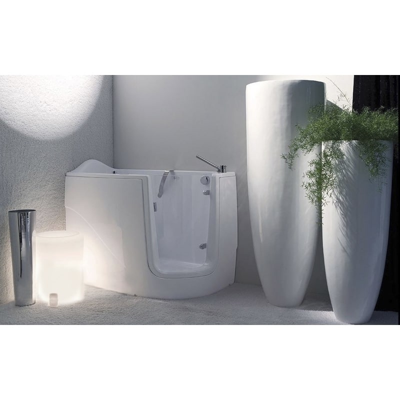 Aquatica Baby-Boomer-R Tranquility Heated Corner Walk-In Bathtub (110V/60Hz)