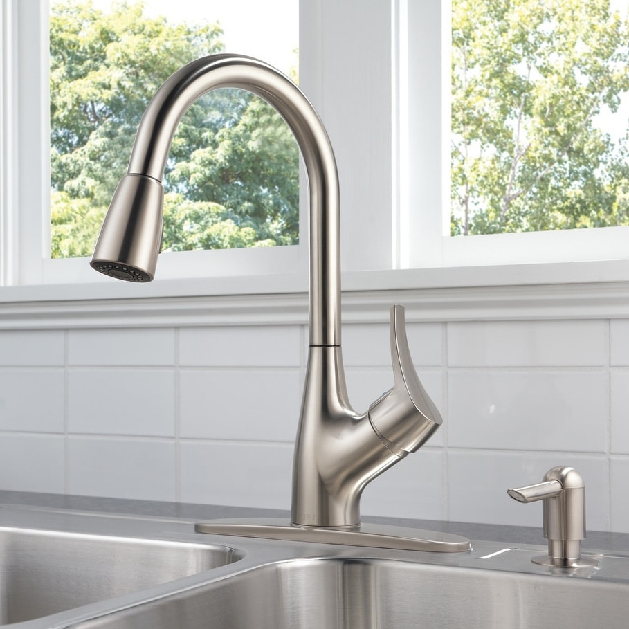 Shop Delta Peerless Single Handle Pull Down Kitchen Faucet With