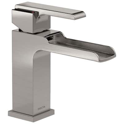 Delta Ara Single Handle Channel Lavatory Faucet 568LF-SSLPU Stainless