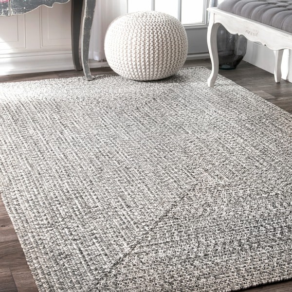 Oliver & James Rowan Handmade Grey Braided Area Rug - 3' x 5'
