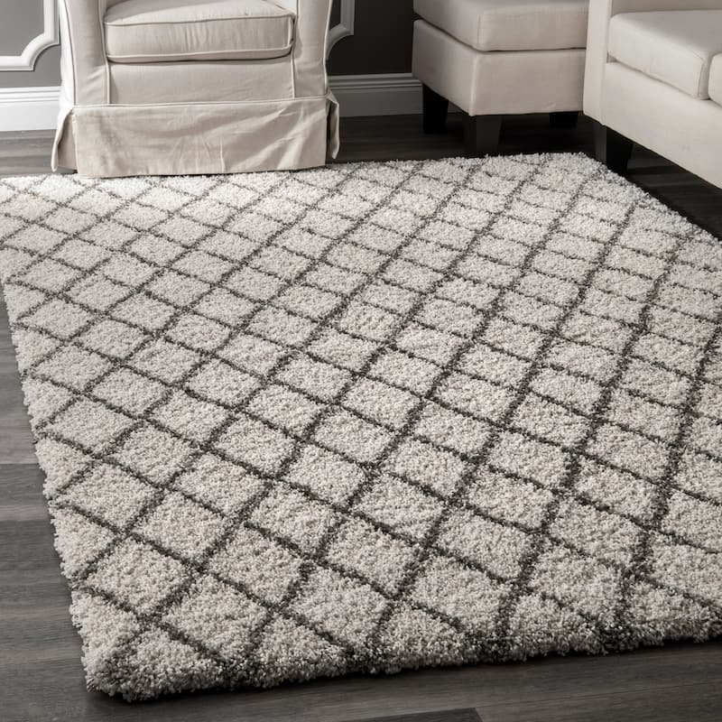 Nuloom Diamond Shag Rug