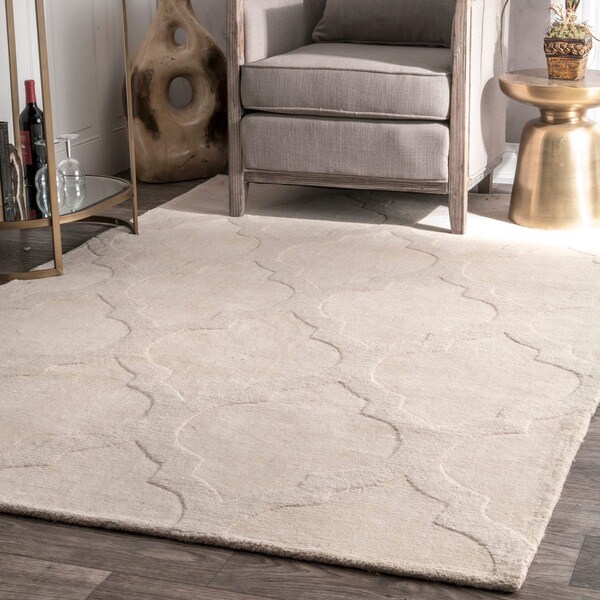 Strick & Bolton Starling Handmade Wool Trellis Area Rug