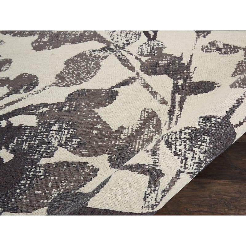 Waverly Vintage Distressed Floral Area Rug