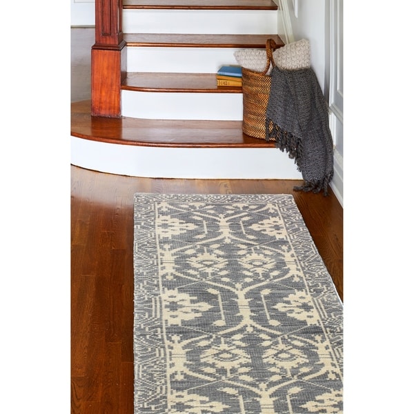 Olympia Grey Transitional Area Rug - 2'6" x 8' Runner