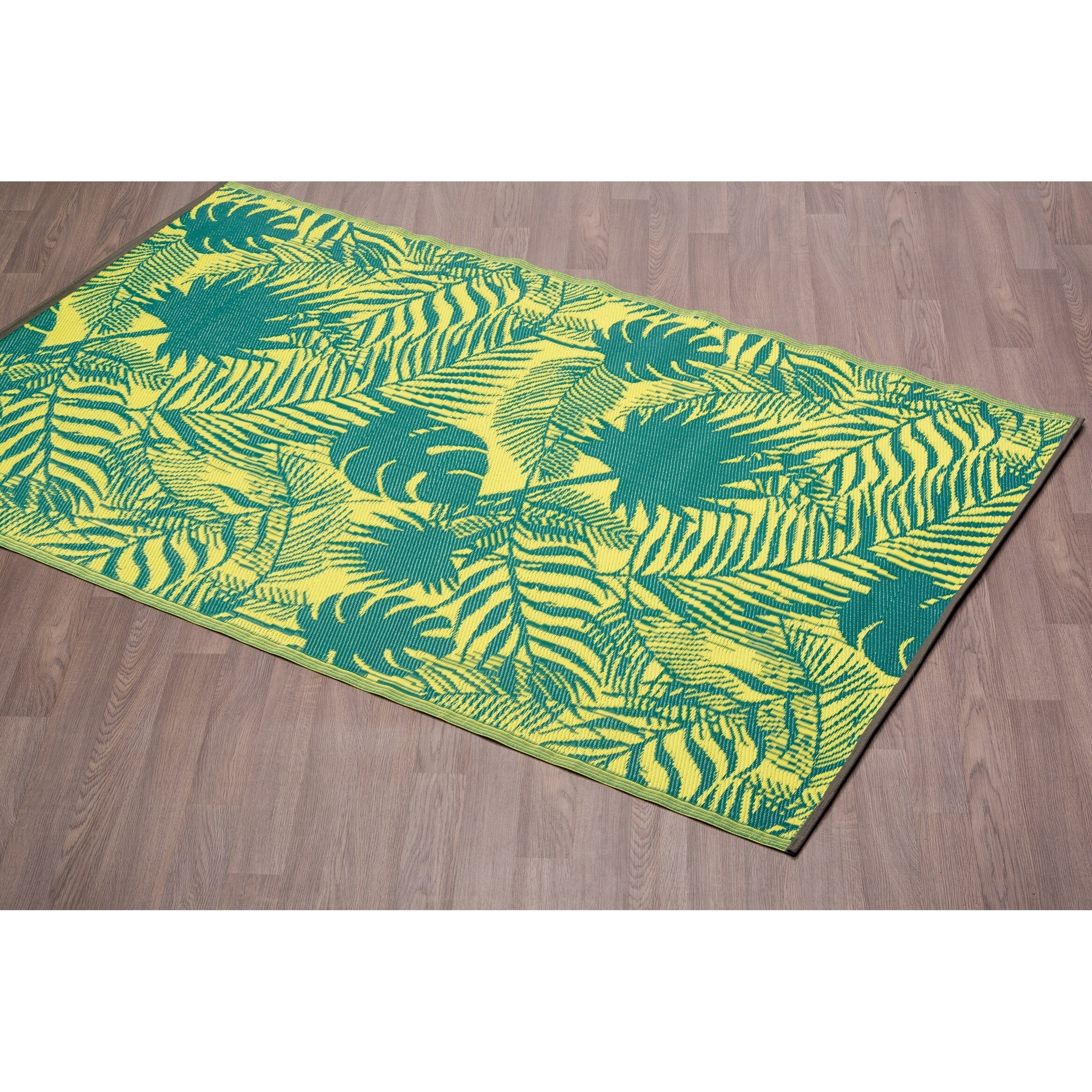 Fiesta Green Leaves Indoor Outdoor Reversible Plastic Area Indoor Outdoor Reversible Plastic