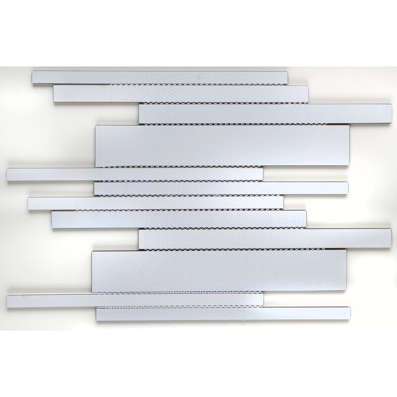 Glass Mosaic 12x18-inch Random Interlocking Accent in Classic Soft Cashmere - 12x18