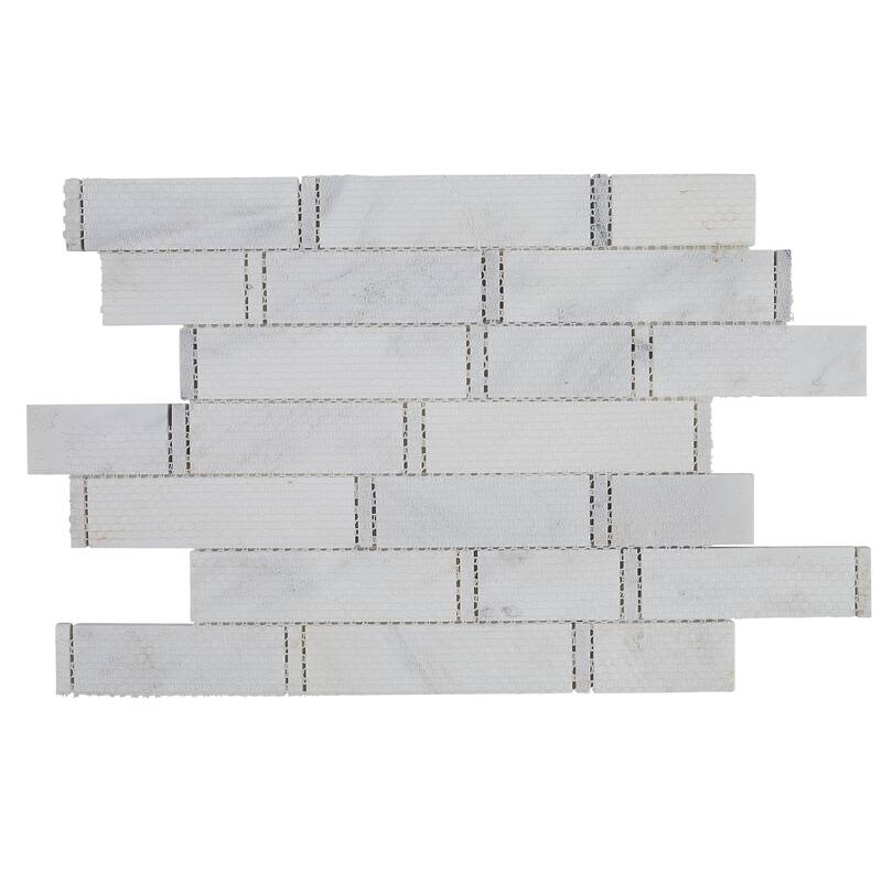 Marble Polished Random 3/8-inch Linear Mosaic in First Snow Elegance - 18x11.5