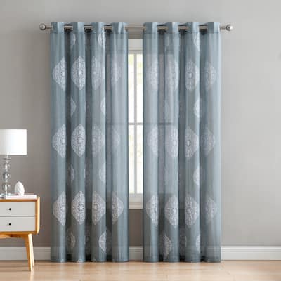 VCNY Home Gemma Curtain Panel