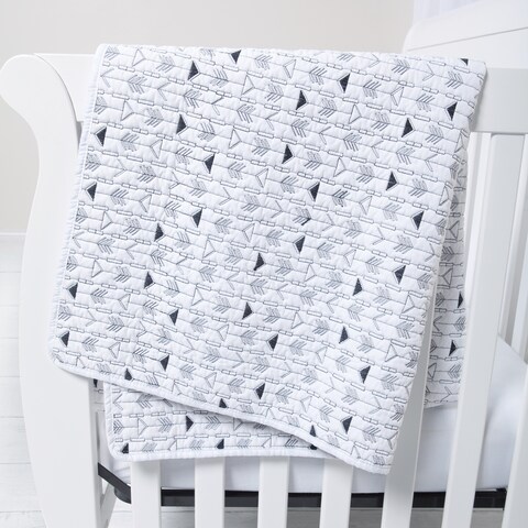 Black and White Arrows Quilt