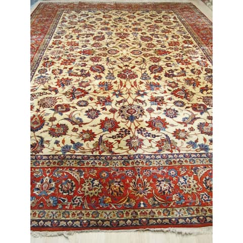 Hand-knotted Wool Beige Traditional Oriental Esfahan Rug - 13' x 19'