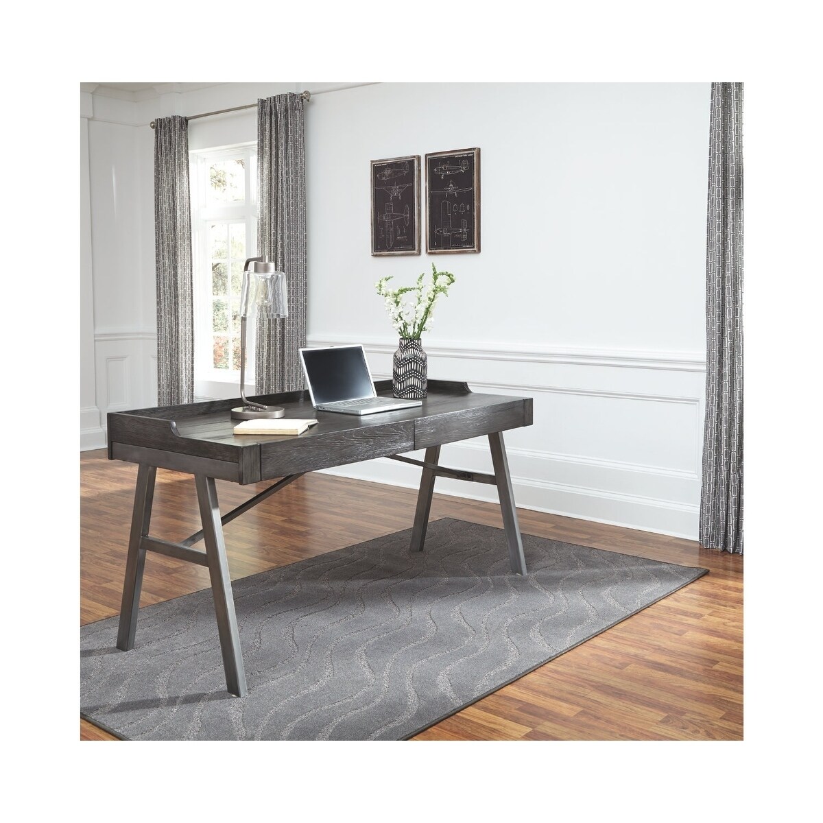 Raventown desk deals