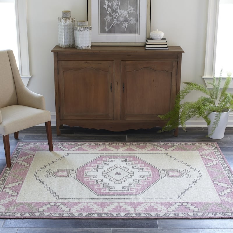 Momeni Anatolia Wool and Nylon Traditional Medallion Area Rug