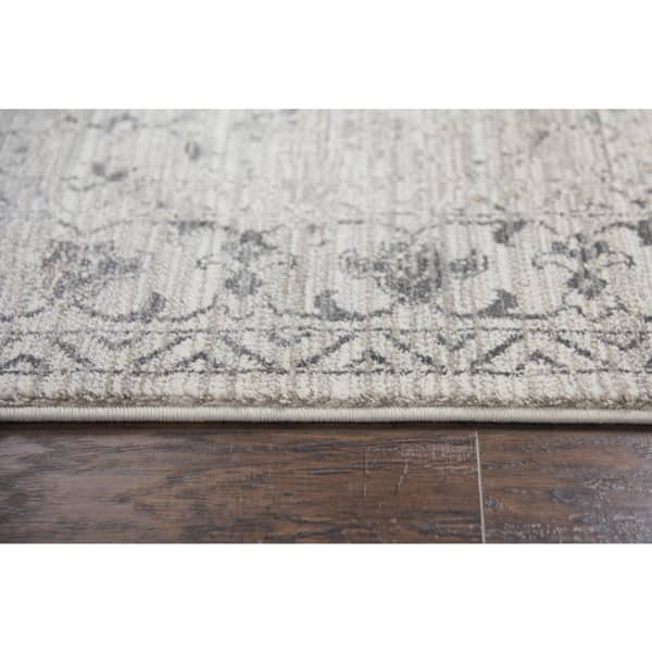 Swagger Collection Grey Distress Medallion Rug