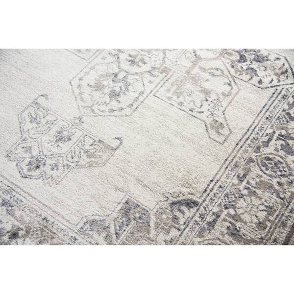 Alora Decor Swagger Persian-style Medallion Rug