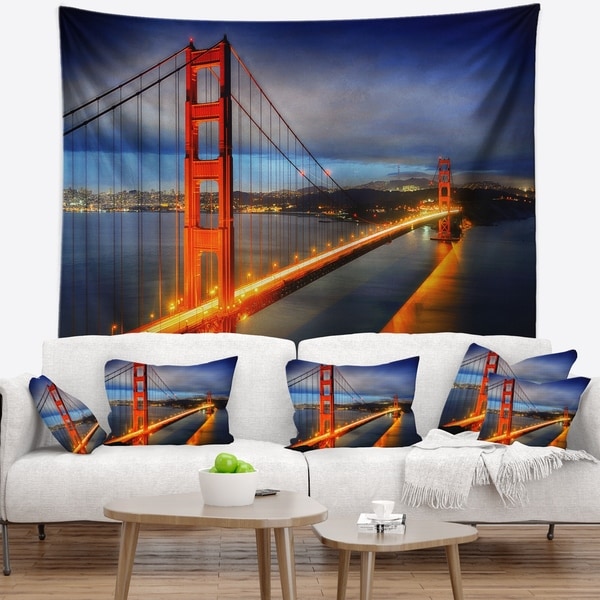 Designart 'Golden Gate Bridge' Landscape Photography Wall Tapestry