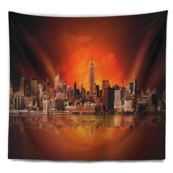 Designart 'New York City Panorama in Red Light' Cityscape Wall Tapestry -  Bed Bath & Beyond - 20885765