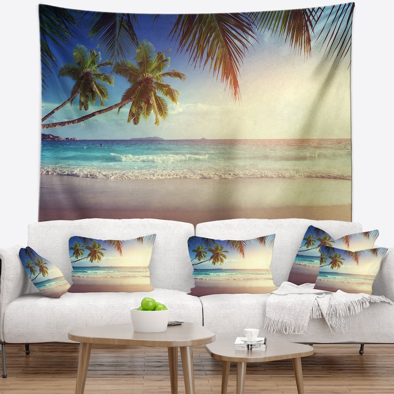 Designart 'Typical Sunset on Seychelles Beach' Seascape Wall Tapestry ...