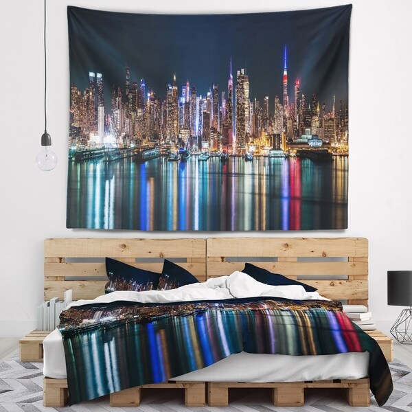 Designart 'New York Midtown Night Panorama' Wall Tapestry
