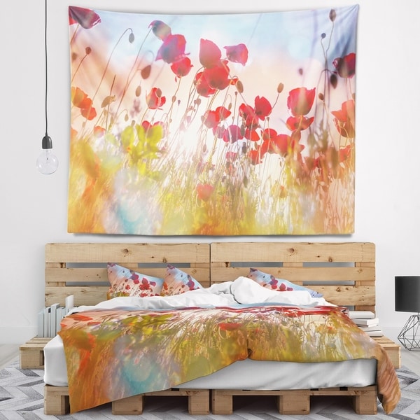 Designart 'Cute Poppy Flowers in Sunlight' Floral Wall Tapestry