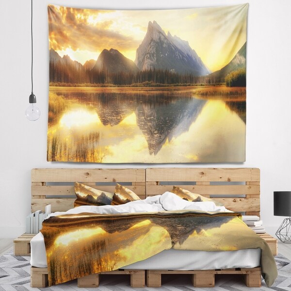 Designart 'Vermillion Lake Sunrise in Banff Park' Landscape Wall Tapestry
