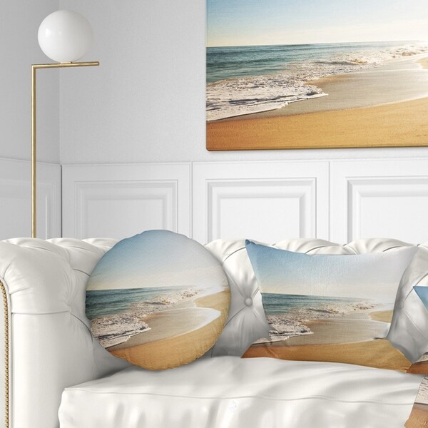 Designart 'Wide Seashore with Crystal Waters' Modern Beach Throw Pillow