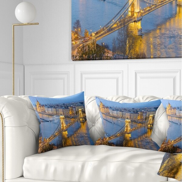 Designart 'Chain Building and Parliament in Budapest' Cityscape Throw Pillow
