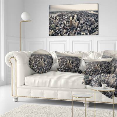 Designart 'Architecture and Colors of New York' Modern Cityscape Throw Pillow