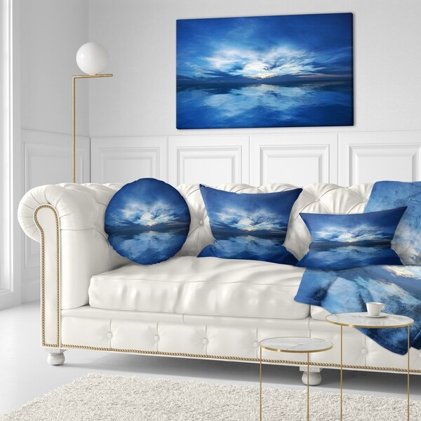 Designart 'Blue Waters and Blue Sky Sunset' Modern Seascape Throw Pillow