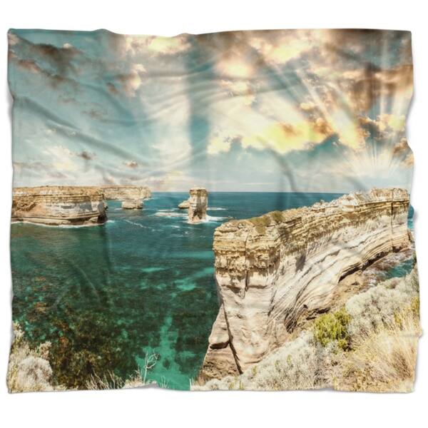 Designart Rocks At Great Ocean Road Victoria Seascape Throw Blanket On Sale Overstock 20913388 71 In X 59 In