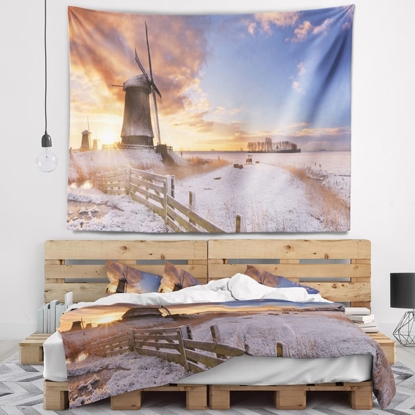 Designart 'Dutch Windmills at Sunrise' Abstract Wall Tapestry