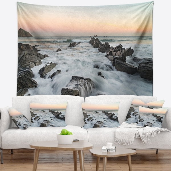 Designart 'Bay of Biscay Spain Seashore' Landscape Wall Tapestry