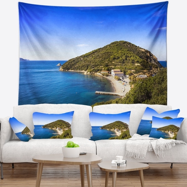 Designart 'Blue Seashore at Elba Island' Seashore Wall Tapestry
