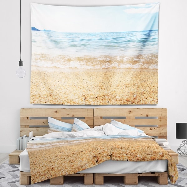 Designart 'Blue Seashore with Pebble Stones' Modern Seascape Wall Tapestry