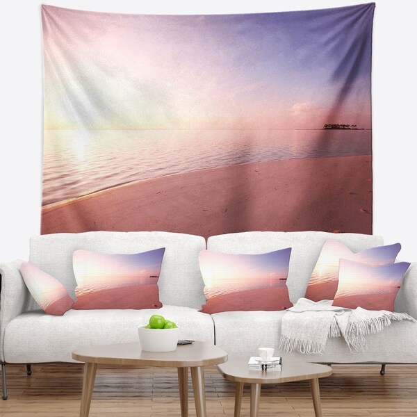 80 in Designart TAP12829-80-68 Serene Maldives Seashore at Sunset Landscape Blanket D/écor Art for Home and Office Wall Tapestry x Large x 68 in Created On Lightweight Polyester Fabric