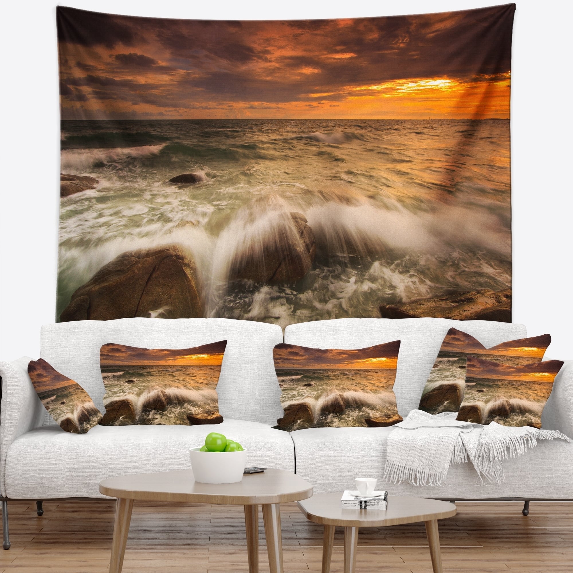Designart 'Rushing Ocean Waves into Rocks' Seascape Wall Tapestry - Bed ...