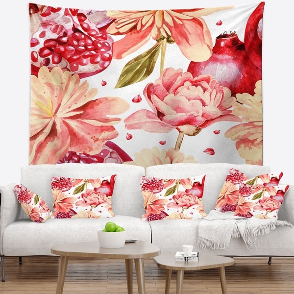 Designart 'Flowers beyond the Edges' Floral Wall Tapestry